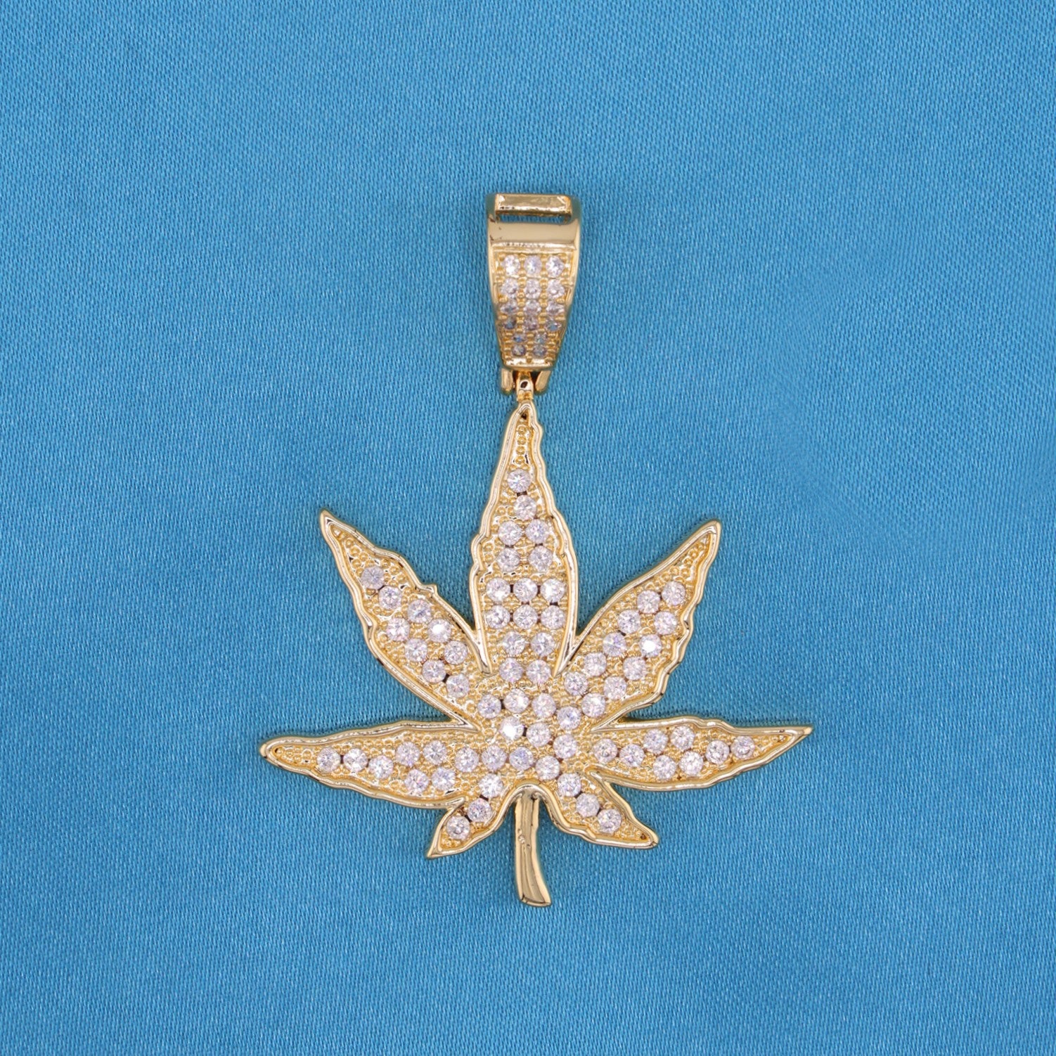Iced Out Weed Leaf Pendant - Gold