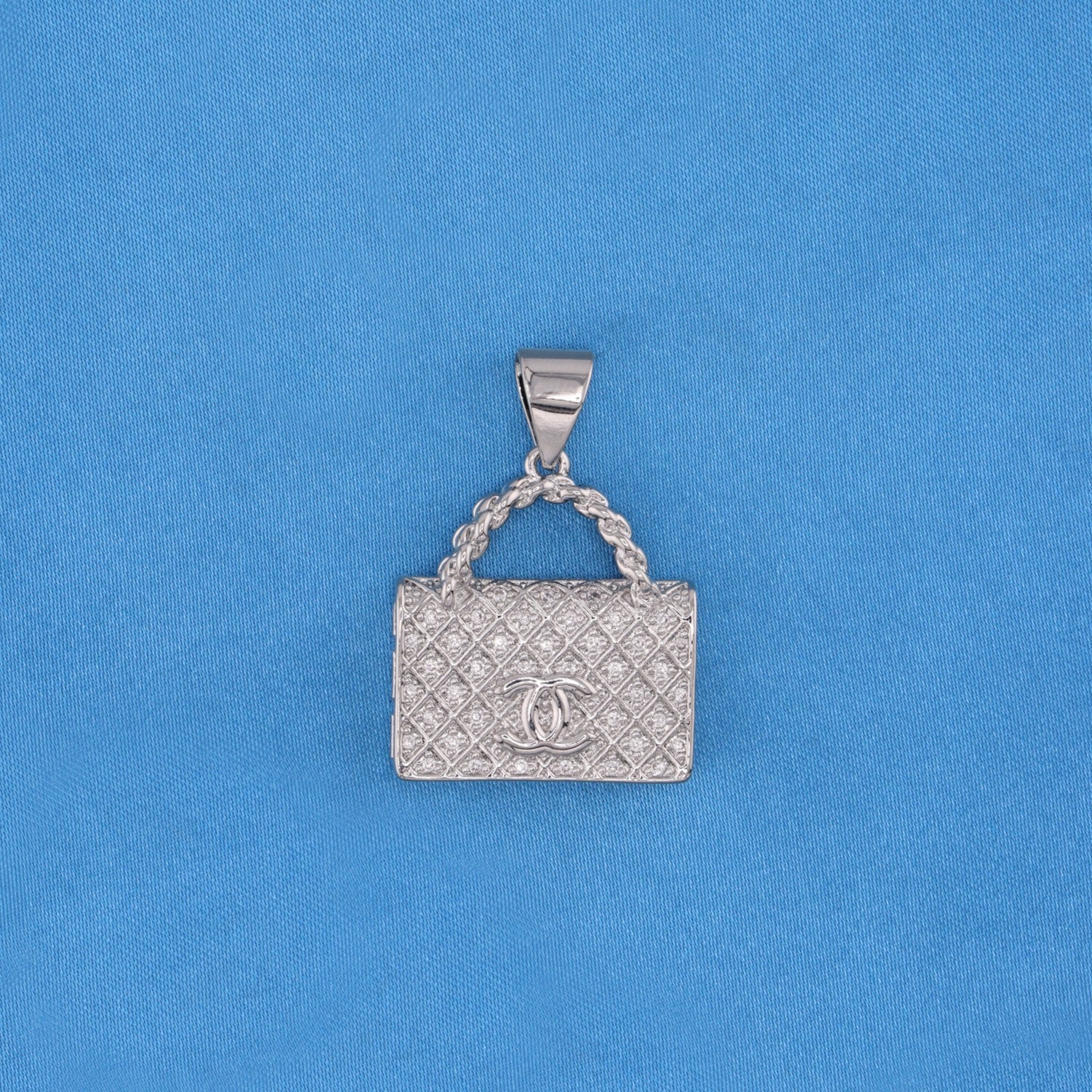 Icy Purse Necklace - White Gold