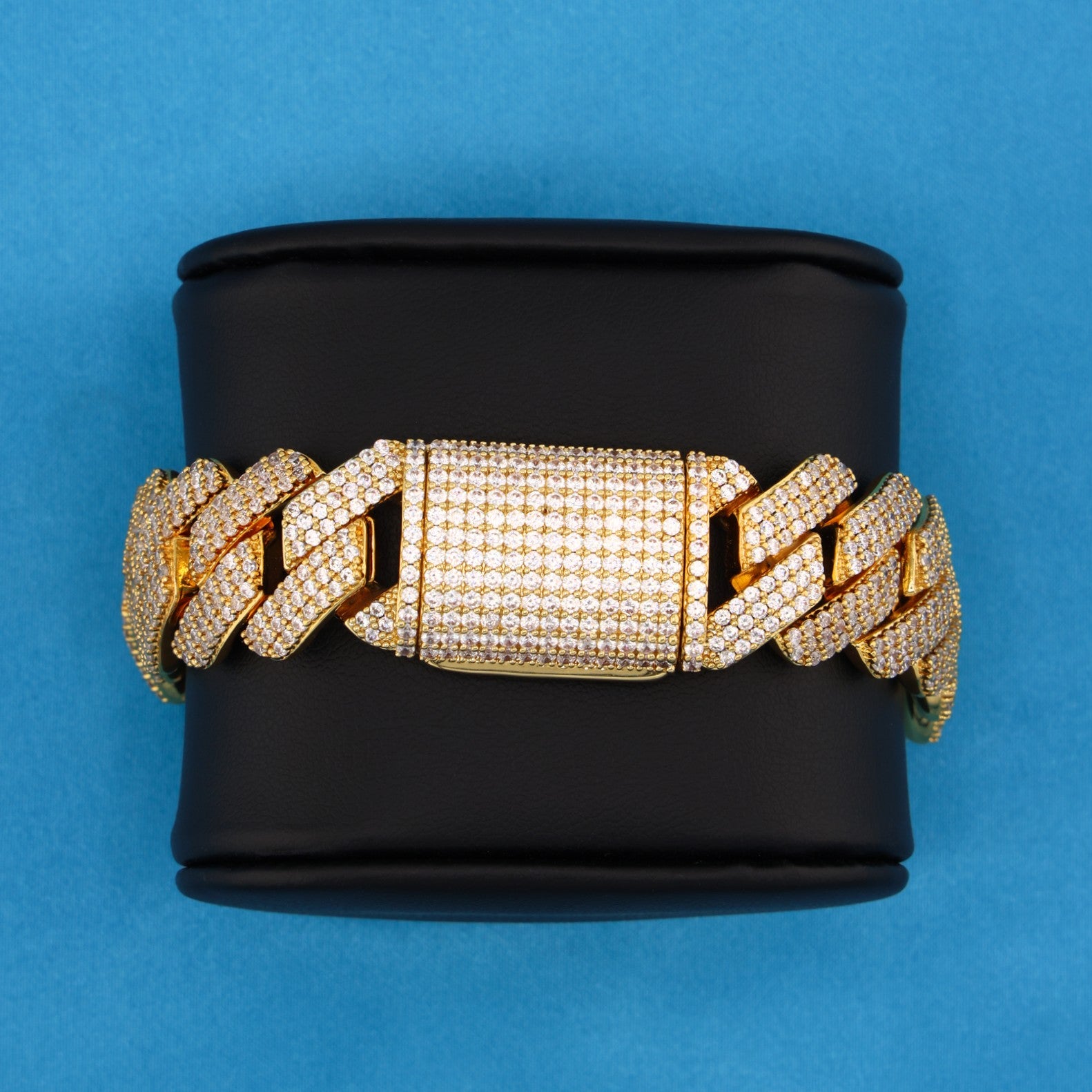 19mm Diamond Prong Link Cuban Bracelet - Gold