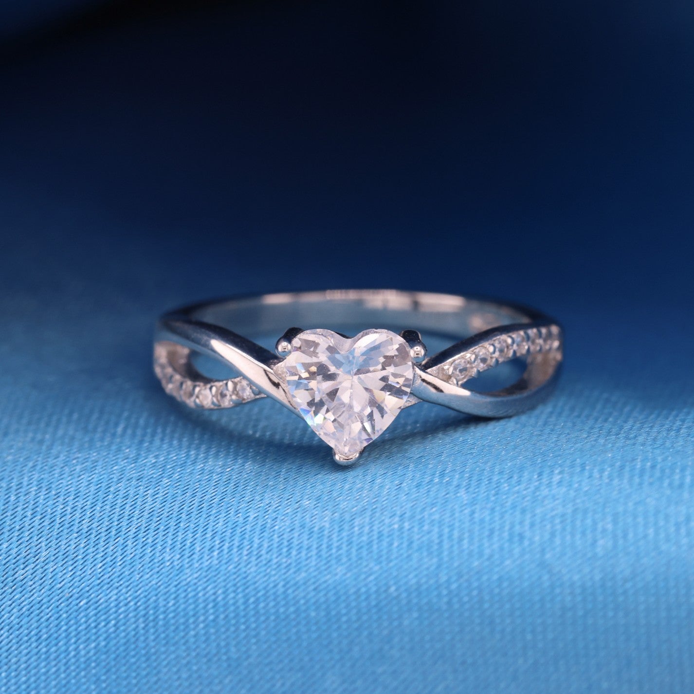 Half Iced Heart Cut Infinity Ring - 925 Silver