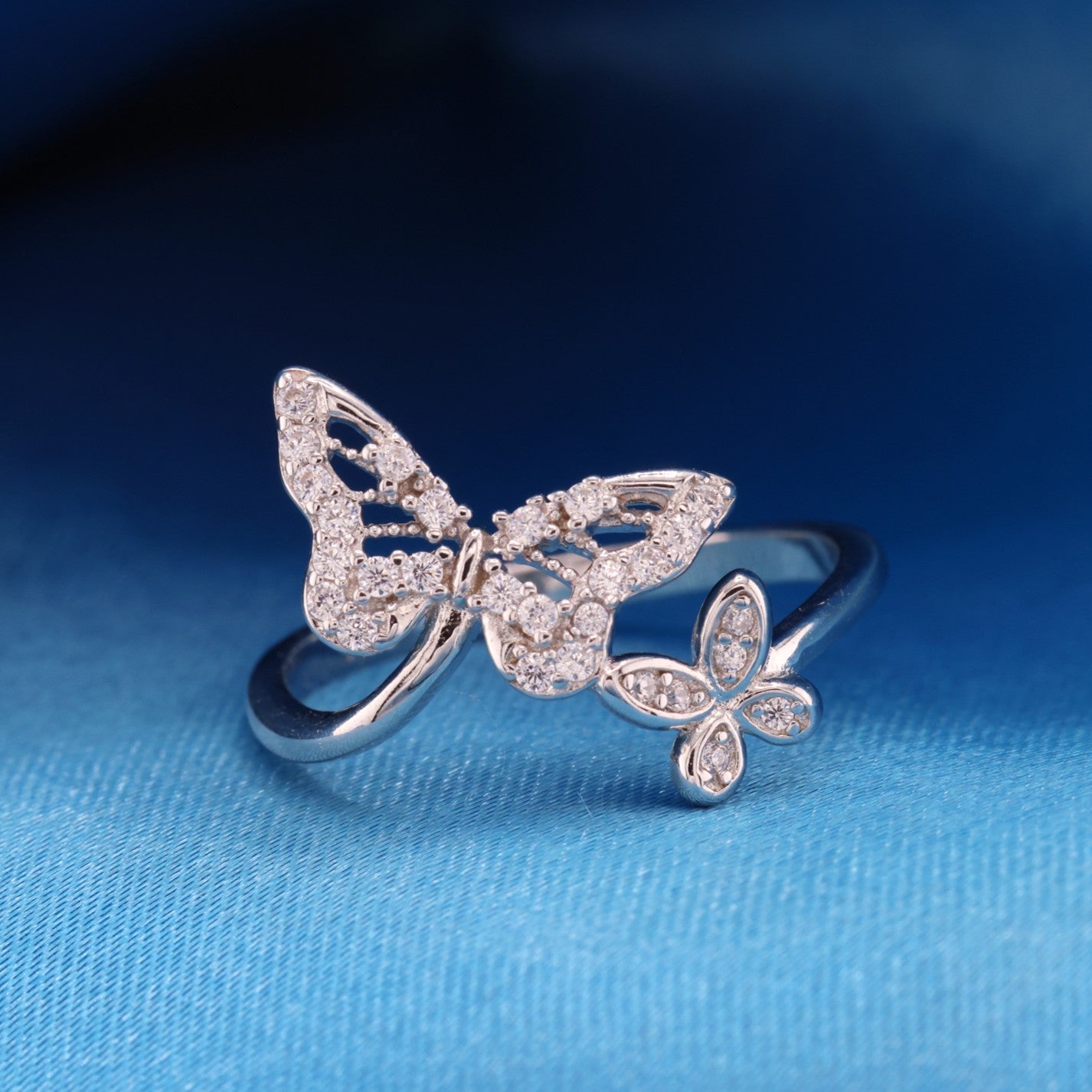 Iced Butterfly Ring - 925 Silver