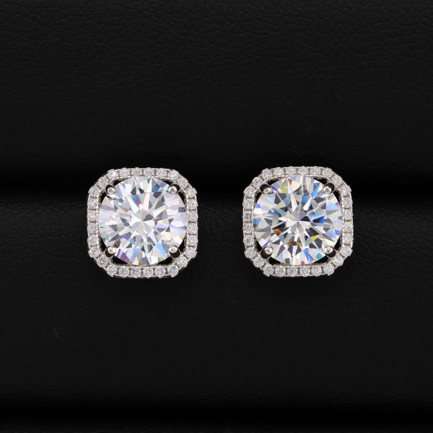 Women's Iced out Diamond Stud Earrings - 925 Silver