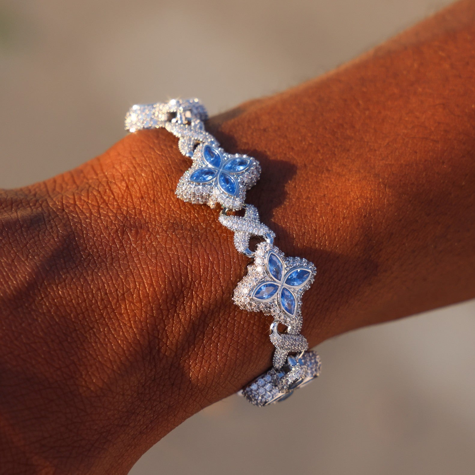Iced Aqua Blue Clover Link Bracelet - White Gold