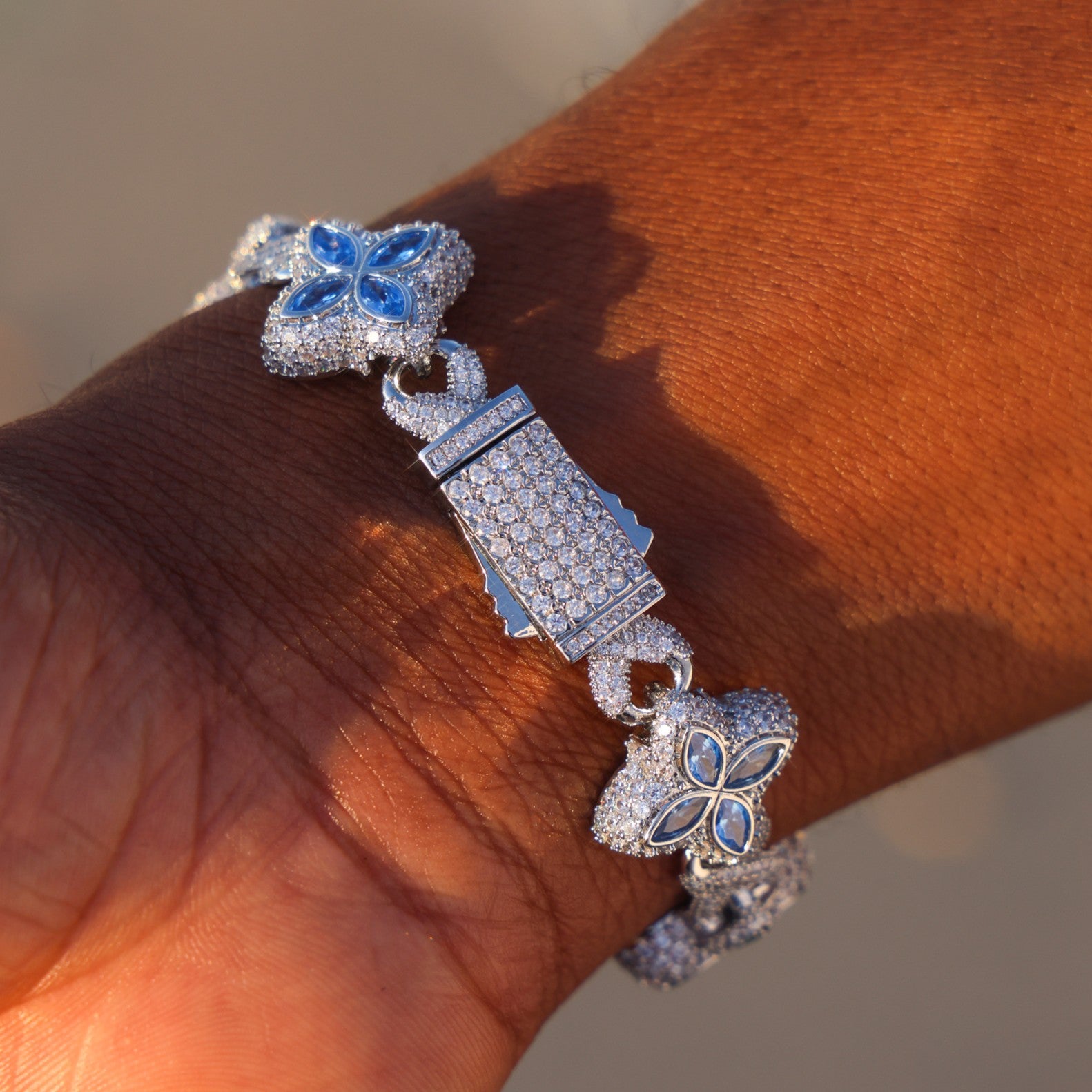 Iced Aqua Blue Clover Link Bracelet - White Gold