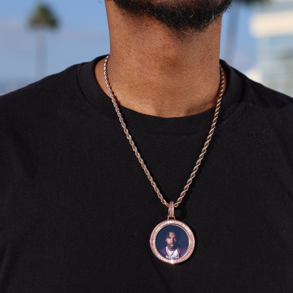 Custom Baguette Circle Photo Pendant - Rose Gold